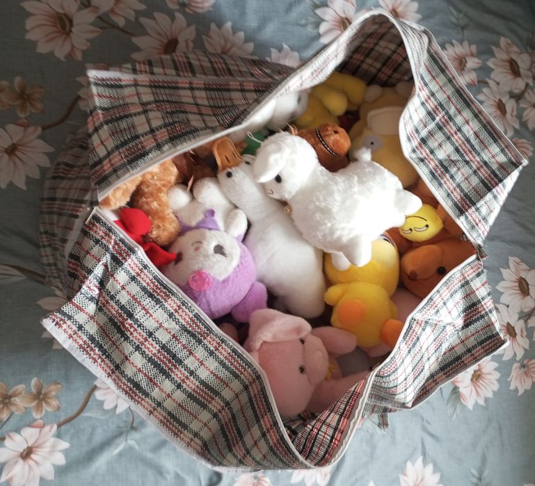 Недорого продаю игрушки.