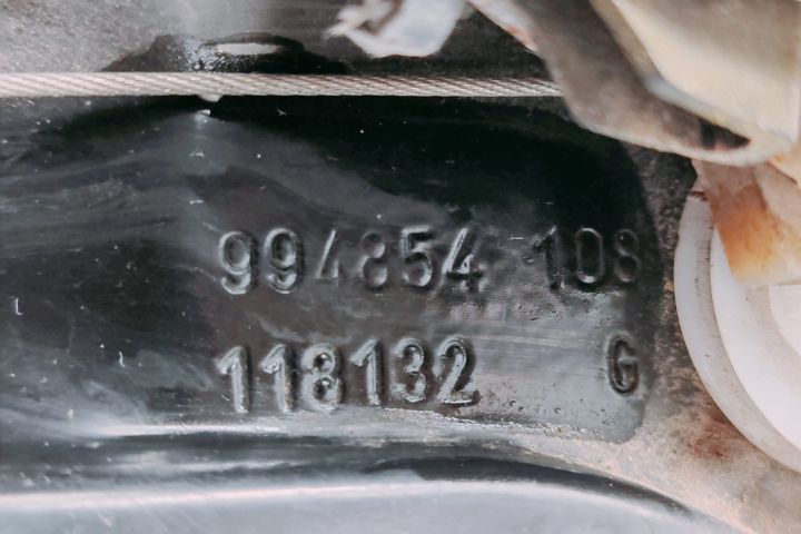 Macara geam  dreapta fata   994854108 / 118132G Volkswagen VW Jetta a