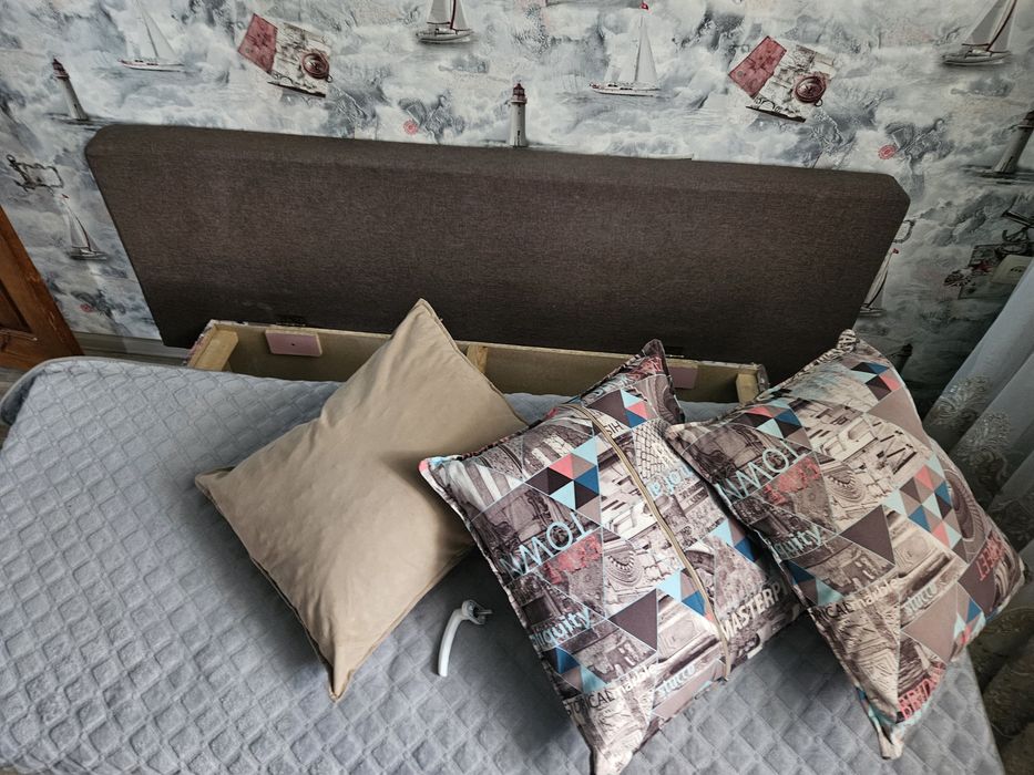 Продам диваны 40000