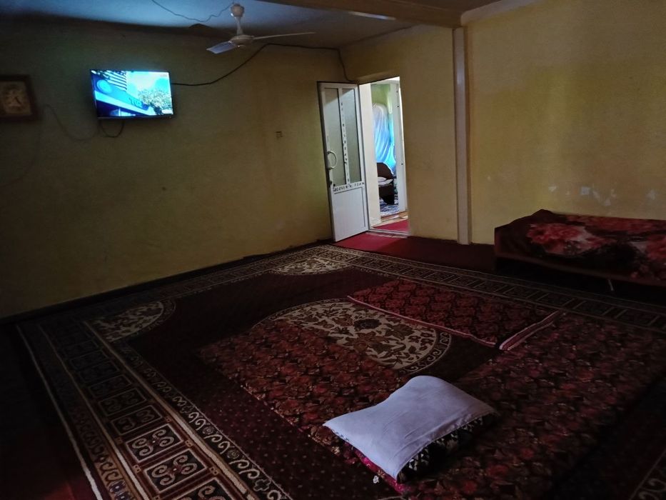 Уй Сотилади 3хонали