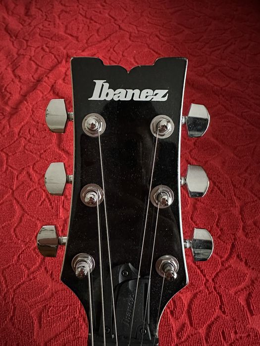 Chitară Electrică IBANEZ
