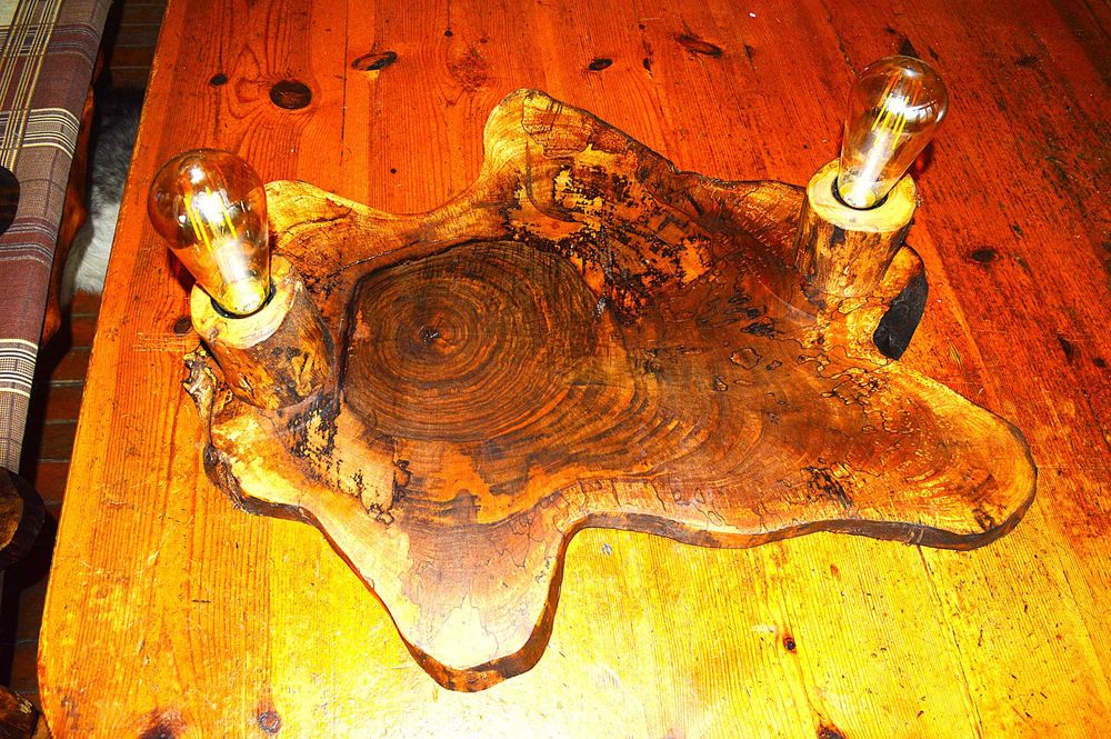 Страхотни дизайнерски лампи от орехово дърво