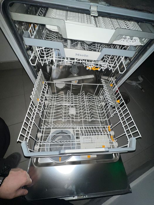 Съдомиялна за вграждане Miele G 7360 SCVi 60 см.