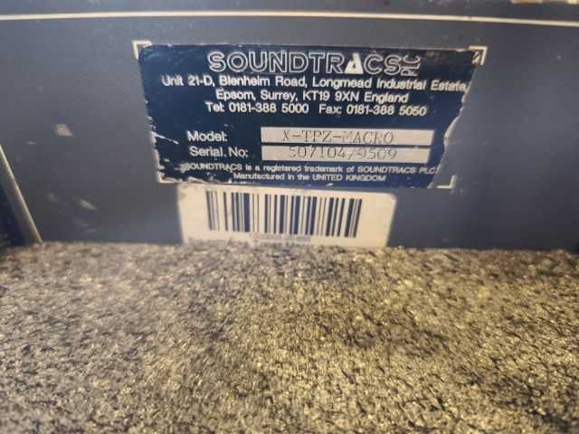 Mixer profesional SOUNDTRACS Topaz Macro