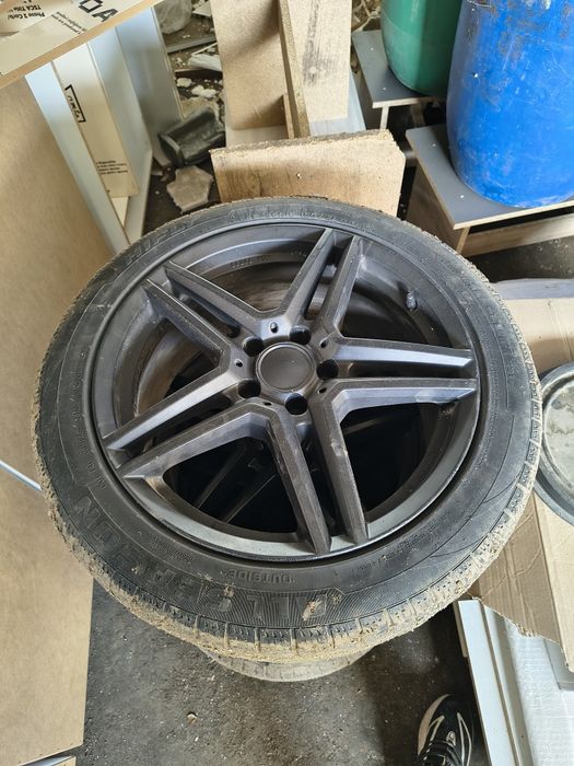 Продавам джанти с гуми