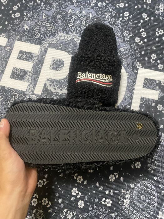 Balenciaga slippers