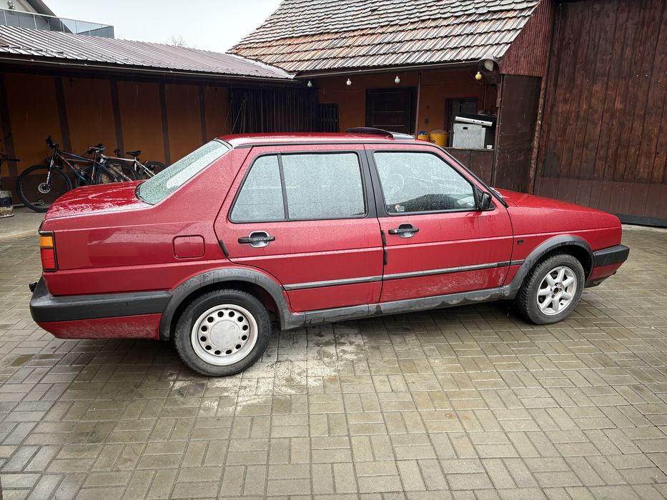 Vand  Volkswagen Jetta,pretul este negogiabil