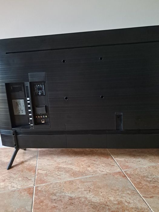 Tv Samsung Smart model Ue50RU7102KX diagonala 127cm  4 K