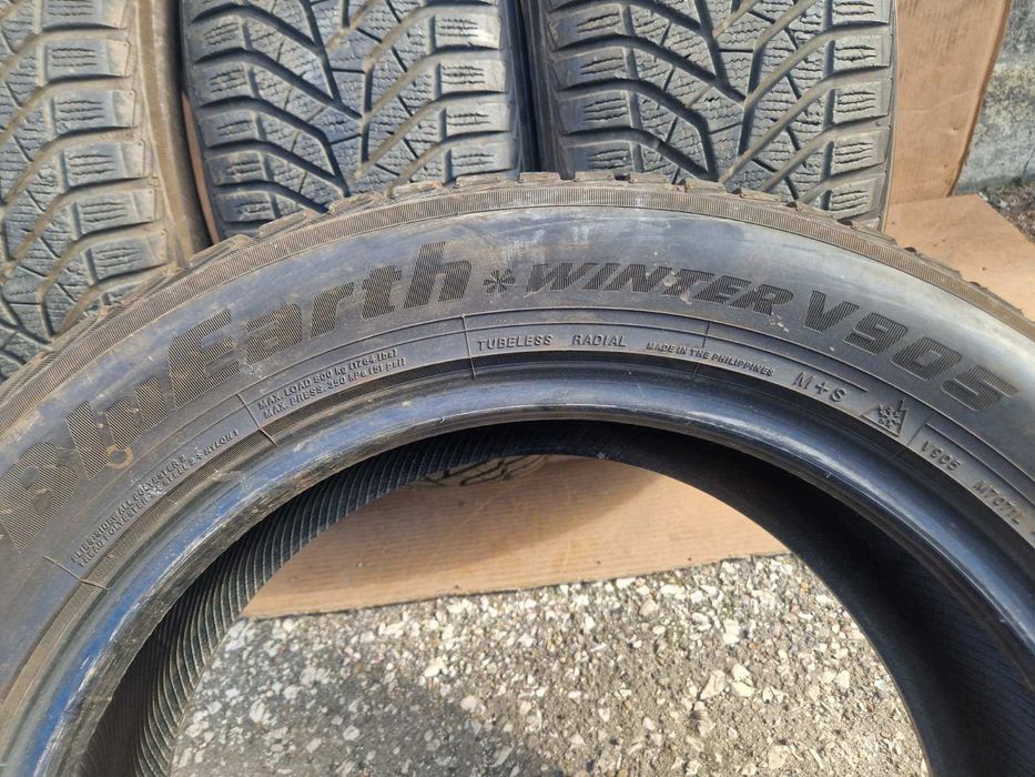 4 Yokohama R18 235/55
Зимни гуми 
DOT4220