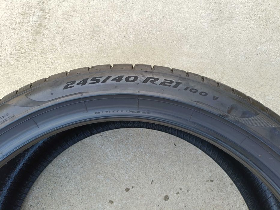 Doua anvelope vara 245 40 21 pirelli p zero pz4 profil de 6,5 mm