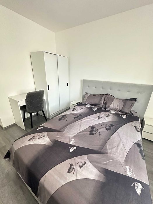 Închiriez apartament 2 camere tip studio etajul 1 zona Apărătorii Patriei