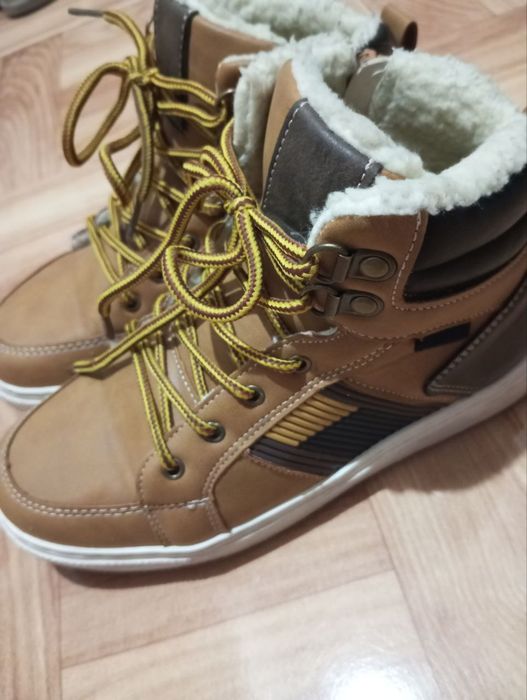 Сапожки теплые LC Waikiki на мальчика