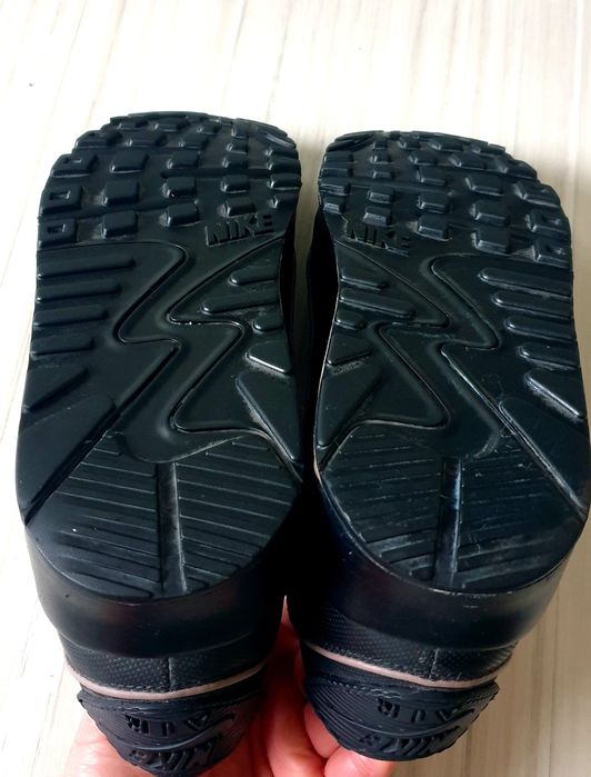 Nike Air Max 90 Leather  44 /28см UK 9 US 10 ОРИГИНАЛ! Мъжки Маратонки