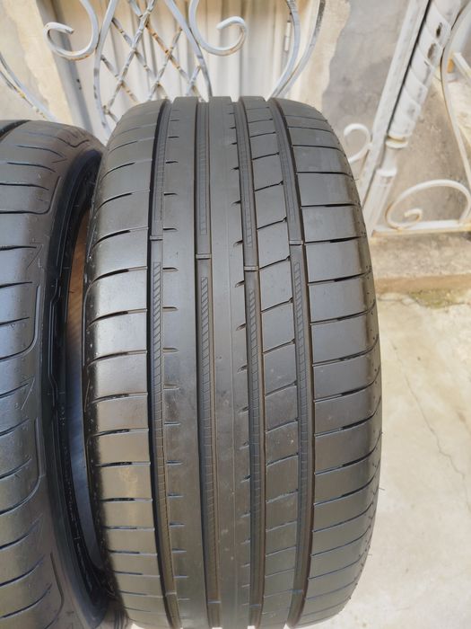 245 45 R19 Shina Good Year 2 dona