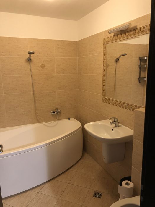 De închiriat apartament 2 camere, Urban Coresi Brașov, parcare + boxa