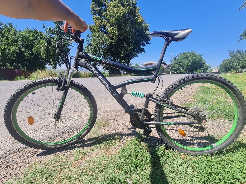 Vând bicicletă 26'