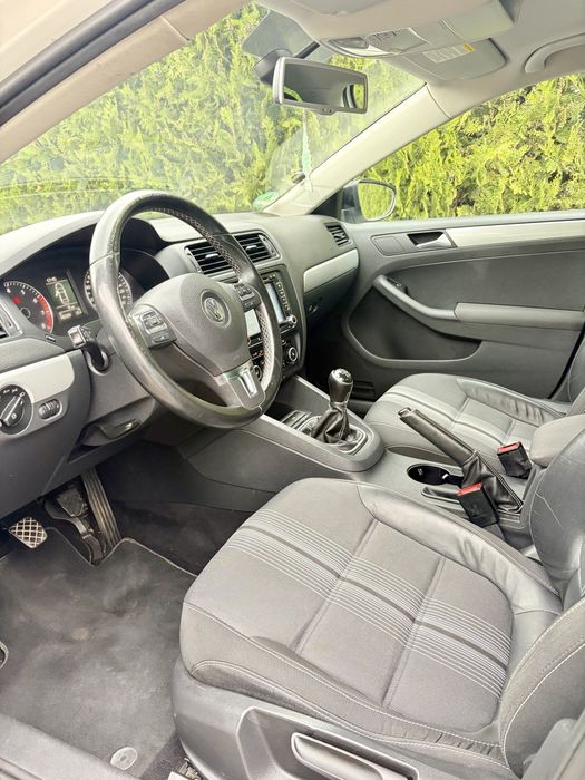 VW Jetta 2012 Match 1.4 tsi 122 cp euro5