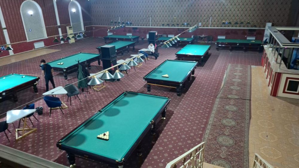 Билярдный стол сатылады кий шарики светной шары 12миллион