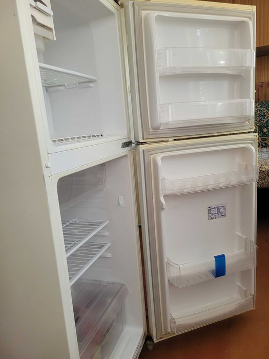Холодильник Samsung No Frost