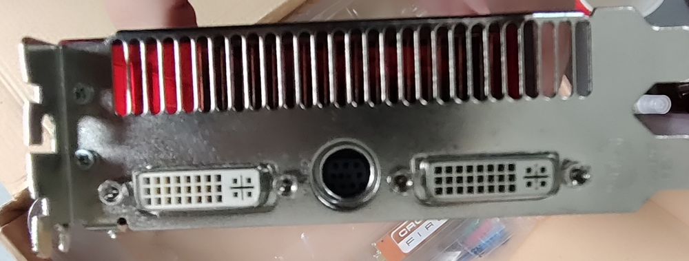 Видеокарта HIS Radeon HD 2900XT