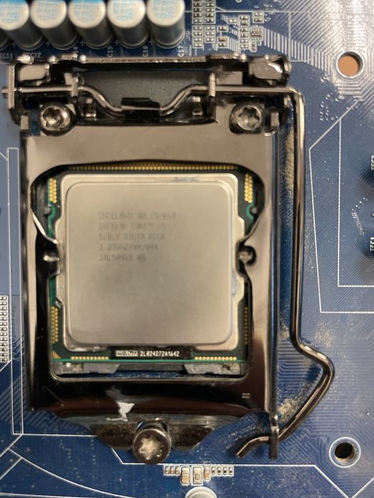 Kit Placa de baza Gigabyte, procesor 15 660