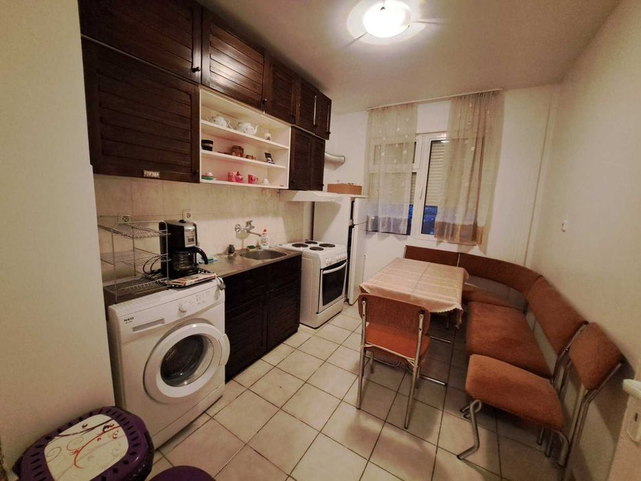 Дава се под наем Двустаен апартамент в Пловдив, Каменица 1 - 65 кв.м за 398.82 € - Снимка #2