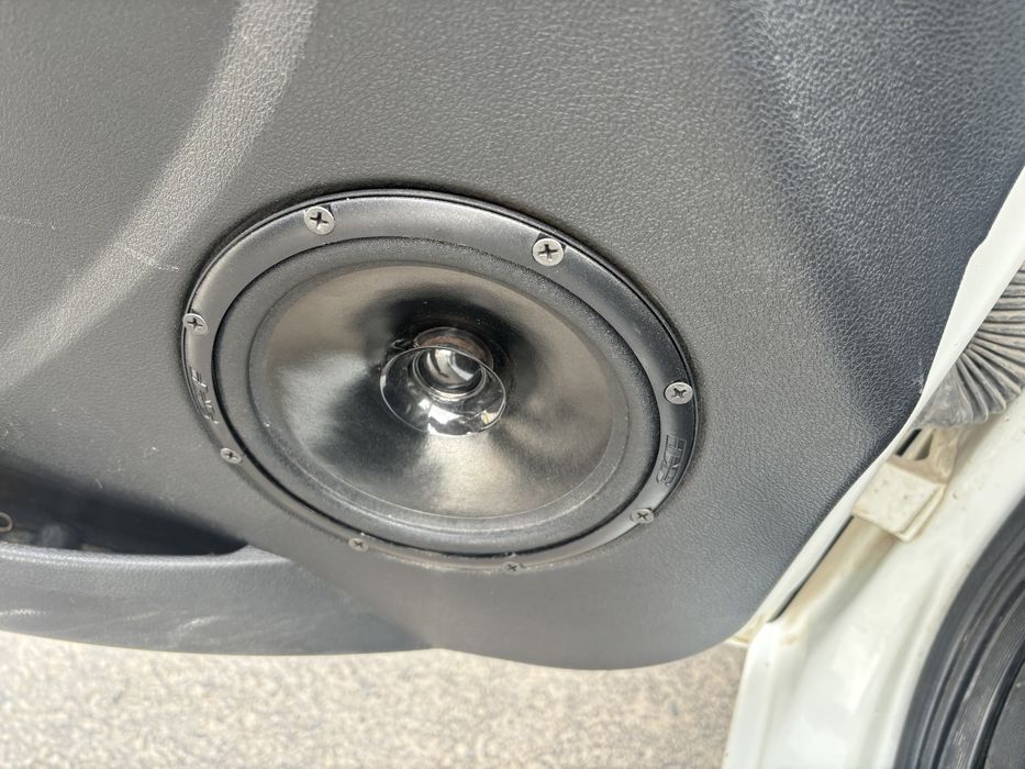 Калонка дл ауди 16 размер