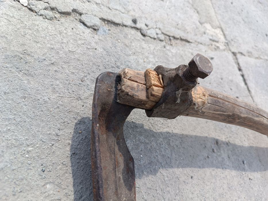 Продам кованую косу