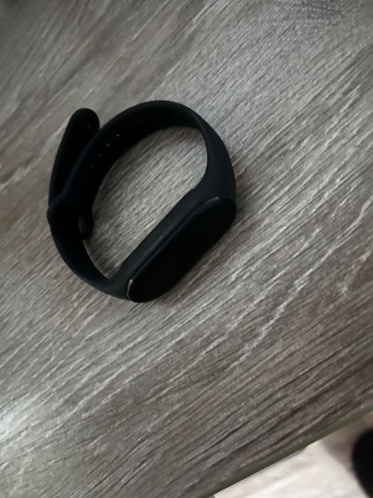 Фитнес часы ми бенд 7