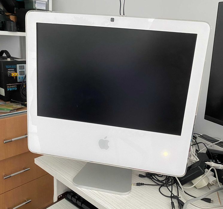Apple iMac A1208 din 2006 - nu afiseaza - complet