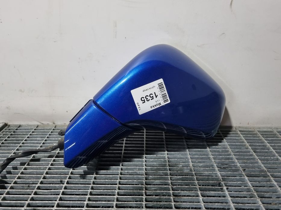 Oglinda stanga Opel Mokka 2012 - 2016 4 Usi Boracay Blue Metalic GQM (1535) Cu rabatare electrică E9026673 Garantie