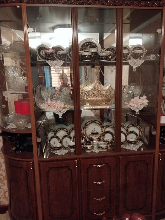 Stenka.garnitur yangi