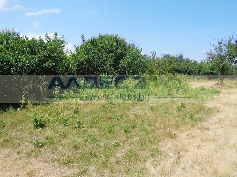 Продава парцел в Божурище!