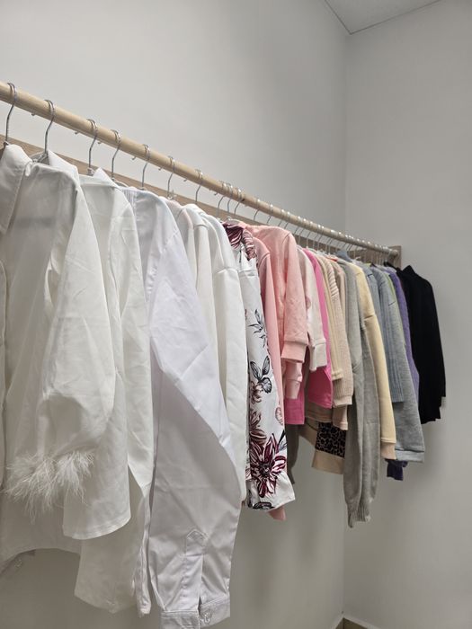 LOT HAINE BRANDED bărbați / femei / copii – 30 lei/buc – REDUCERE la