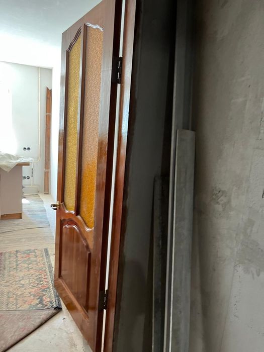 Продам межкомнатные двери