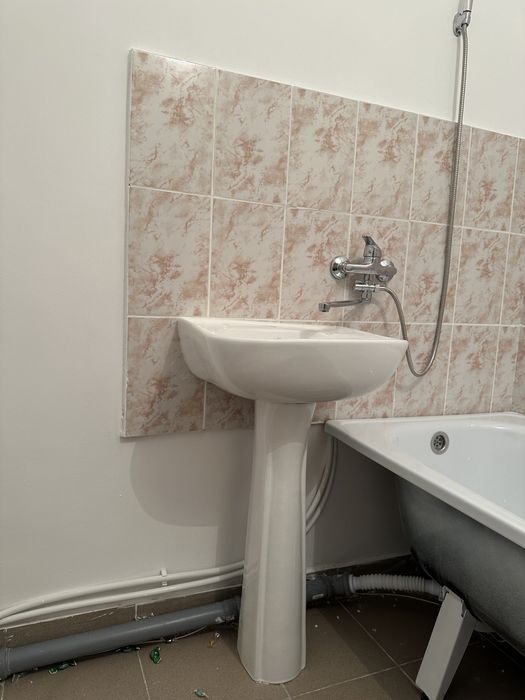 Раковина новая