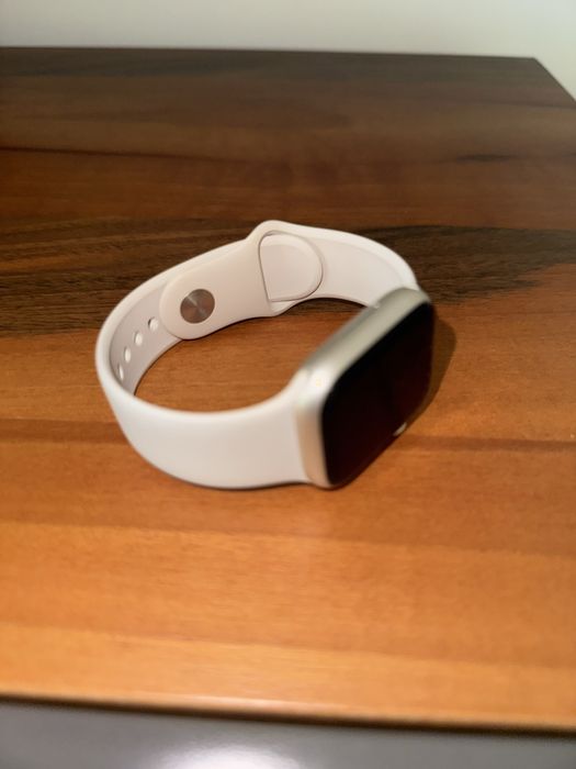 Apple Watch 7, GPS, Carcasa Starlight Aluminium 41mm, Starlight Band