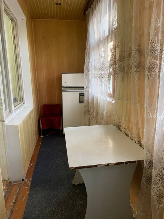 Чилонзор 20-кварталда 3 хонали уй кизлар ёки оила