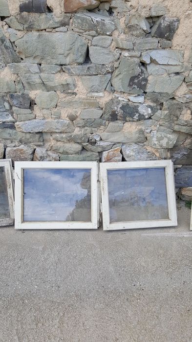 Прозорци битови интериони