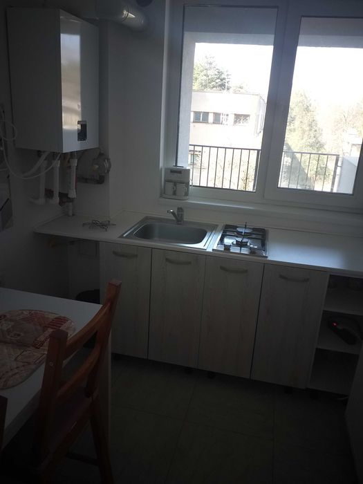 Inchiriez garsonieră