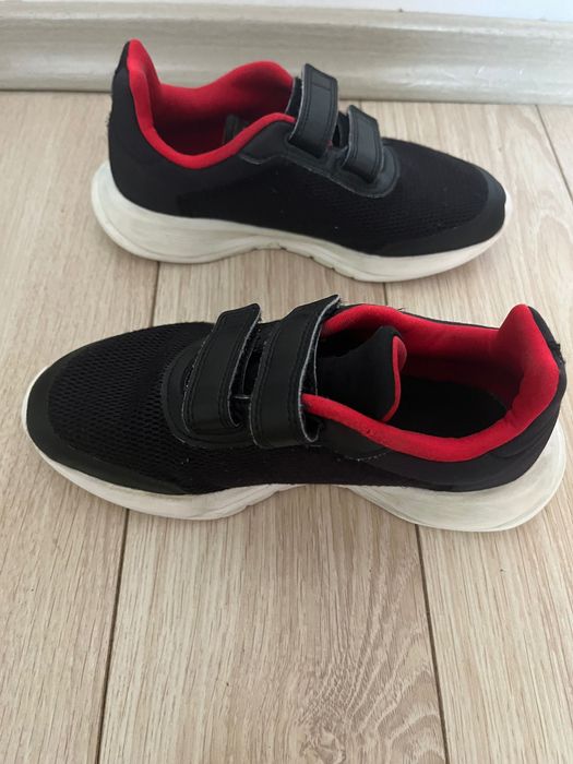 Детски маратонки Адидас размер 32