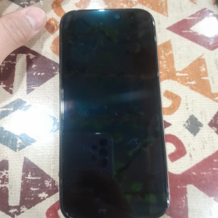 Айфон 16 про.