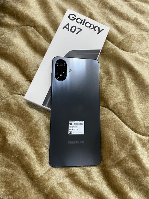 Продам телефон Самсунг А07