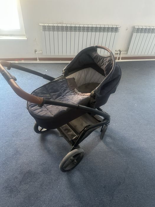 Детская коляска