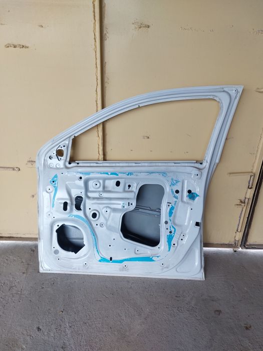 Дверь на кобальт