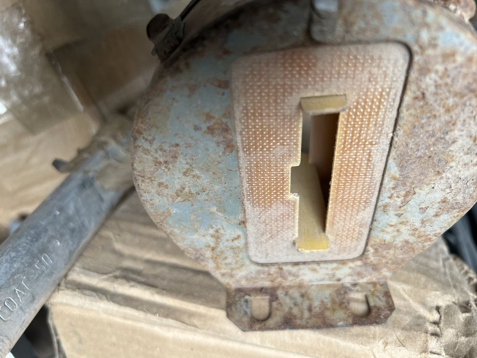 лампочки МО 12в-40вт/трансформаторы тока