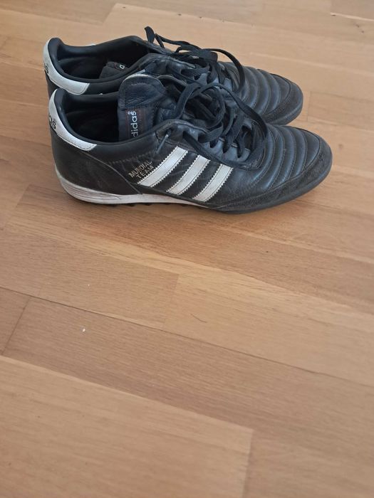 Adidas copa mundial стоножки