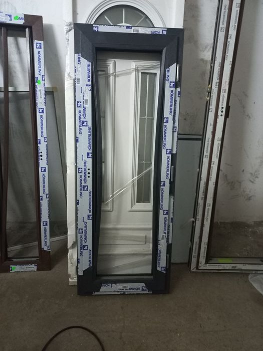 Ferestre și uși termopan