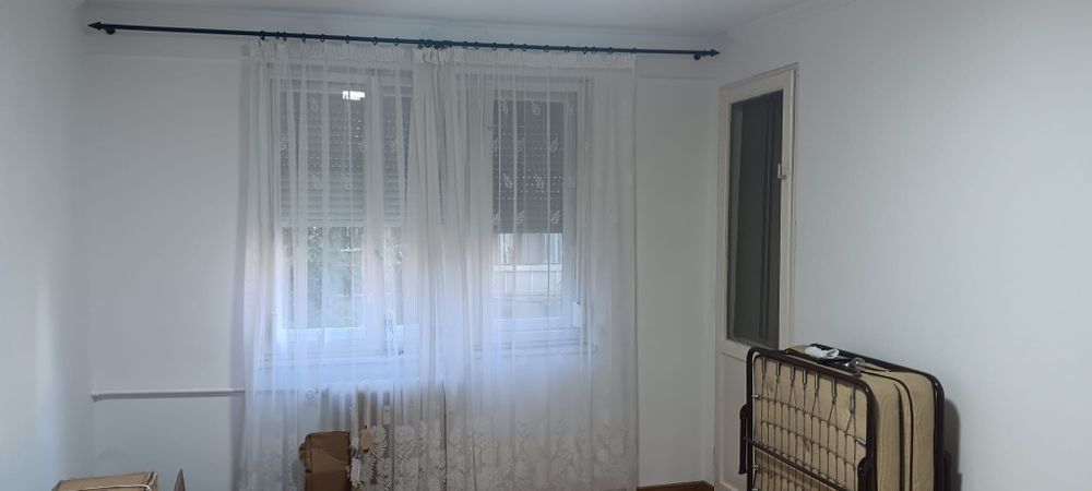 Vând apartament 3 camere oradea str Transilvaniei