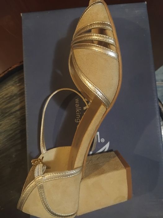 Vand sandale Caprice